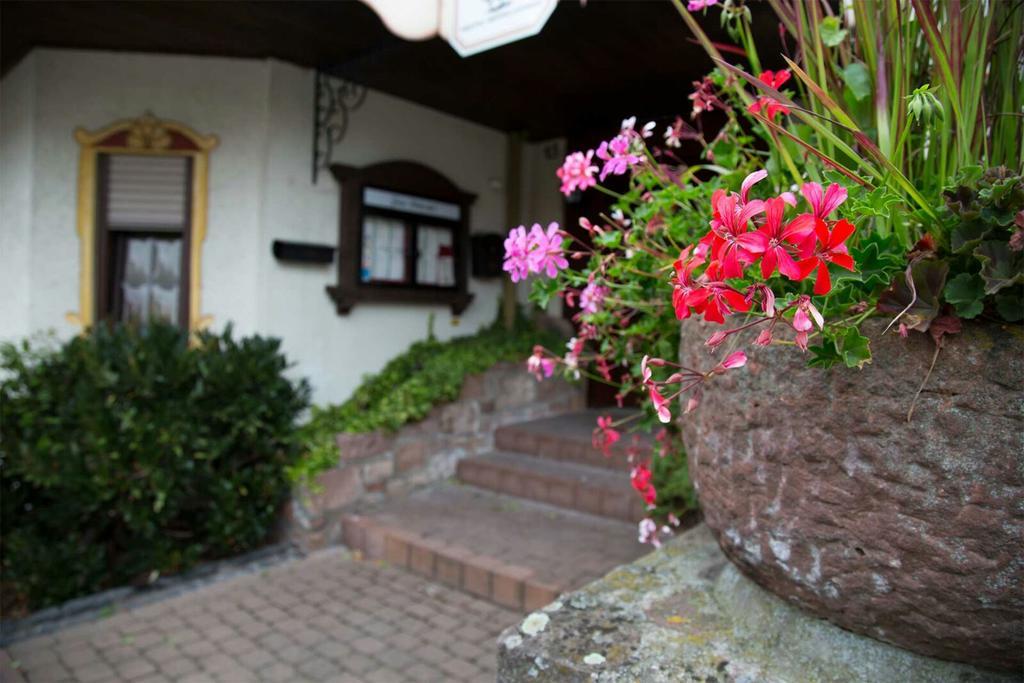 Traditionsgasthof Zum Luedertal Bimbach Eksteriør bilde